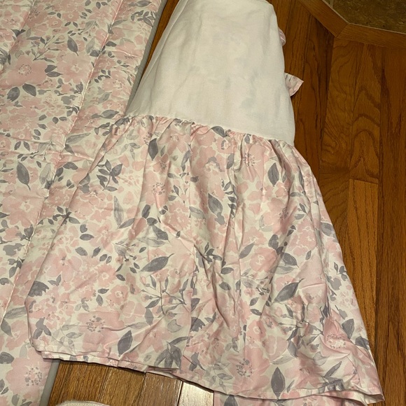 NEW- Carousel Designs Crib Bedding Set - Picture 4 of 7